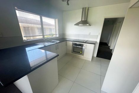 Photo of property in 4/3 Corin Avenue, Manurewa, Auckland, 2102