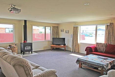 Photo of property in 51 Fernbrook Road, Oamaru North, Oamaru, 9400