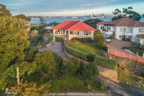 Photo of property in 39 Sylvan Avenue, Northcote, Auckland, 0627