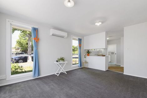 Photo of property in 1/17 Tyrone Street, Belfast, Christchurch, 8051