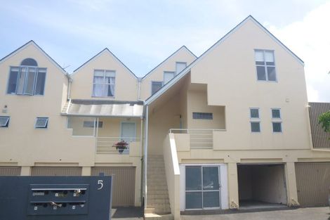 Photo of property in 5c Atkin Avenue, Mission Bay, Auckland, 1071