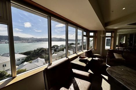 Photo of property in 24c Grafton Road, Roseneath, Wellington, 6011