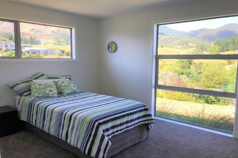 Photo of property in 16 Sandridge Terrace, Pohara, Takaka, 7183