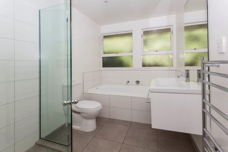 Photo of property in 27 Desmond Street, Merivale, Christchurch, 8014