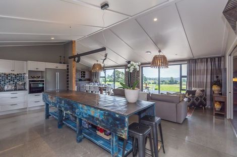 Photo of property in 157 Manakau Heights Drive, Manakau, Levin, 5573