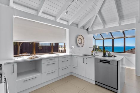 Photo of property in 1/14 Marama Street, Castor Bay, Auckland, 0620