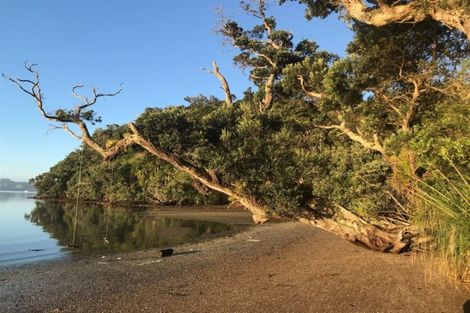 Photo of property in 835 Wyuna Bay Road, Wyuna Bay, Coromandel, 3581