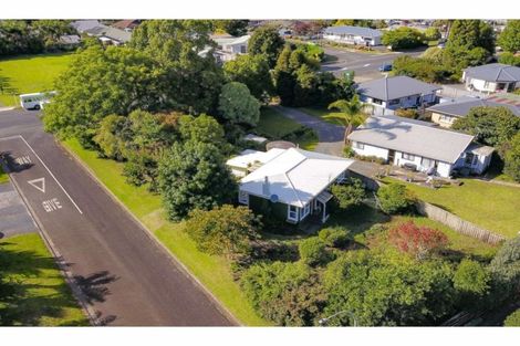 Photo of property in 120 Kerikeri Road, Kerikeri, 0230