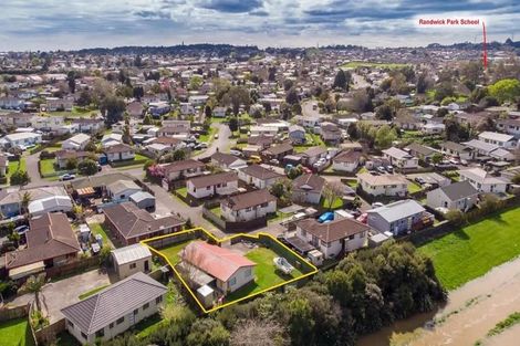 Photo of property in 28 Trimdon Street, Randwick Park, Auckland, 2105