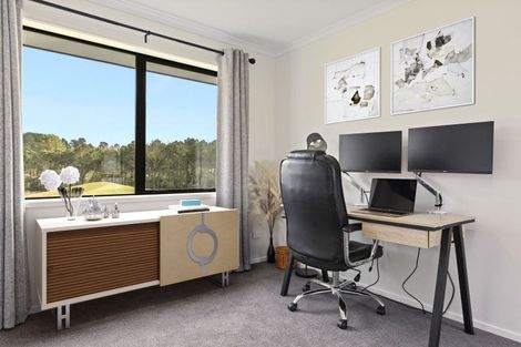 Photo of property in 1 Lemonwood Lane, Kinloch, Taupo, 3377