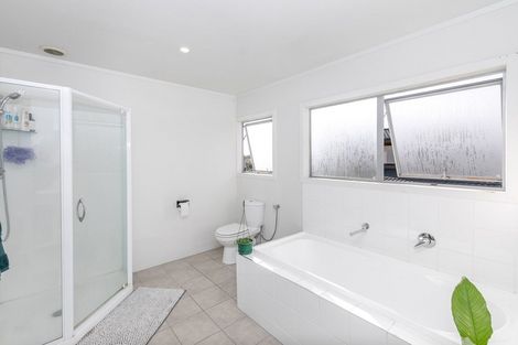 Photo of property in 52a Hooker Avenue, Chedworth, Hamilton, 3210