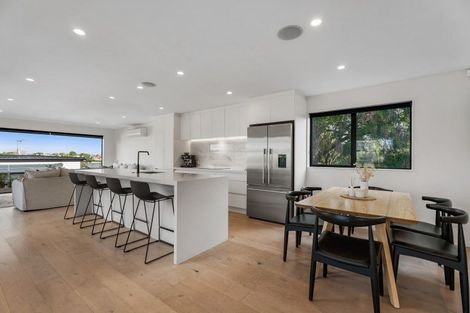 Photo of property in 94a Ireland Road, Mount Wellington, Auckland, 1060