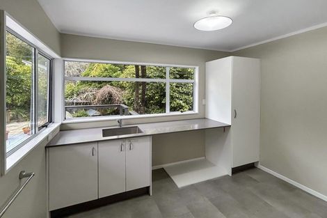 Photo of property in 1a Tui Crescent, Waikanae, 5036