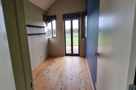 Photo of property in 256 Sutton Road, Drury, Papakura, 2584