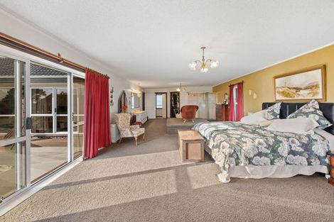 Photo of property in 43 St Annes Crescent, Wattle Downs, Auckland, 2103