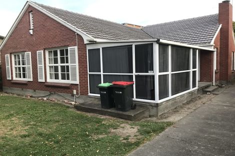 Photo of property in 7 Newbridge Place, Ilam, Christchurch, 8041