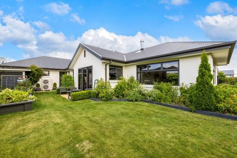 Photo of property in 3 Pemberton Drive, Amberley, 7410