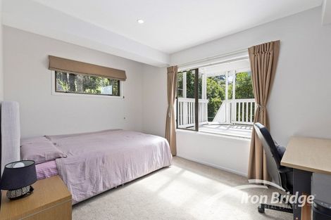 Photo of property in 2/51 Seaton Road, Murrays Bay, Auckland, 0630