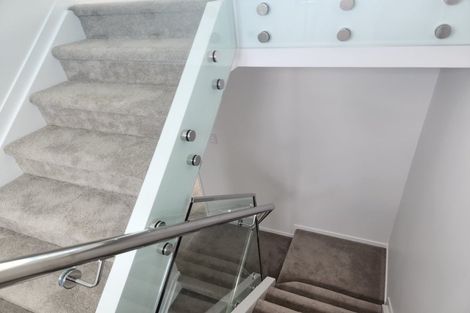 Photo of property in 64c Yeovil Road, Te Atatu Peninsula, Auckland, 0610