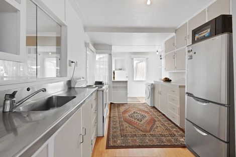 Photo of property in 154 Wyllie Road, Papatoetoe, Auckland, 2025