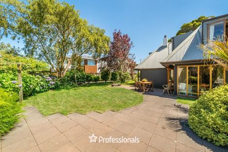 Photo of property in 106 Epuni Street, Epuni, Lower Hutt, 5011