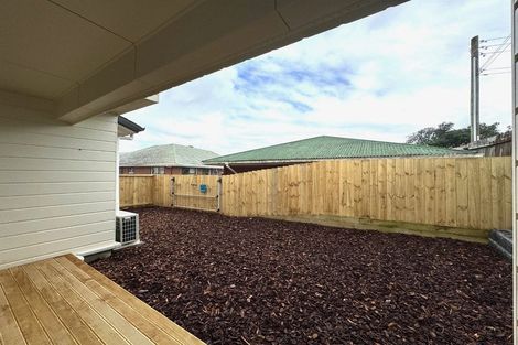Photo of property in 8b Kelvyn Grove, Hillpark, Auckland, 2102