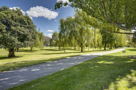 Photo of property in 4 Chambers Street, Napier South, Napier, 4110