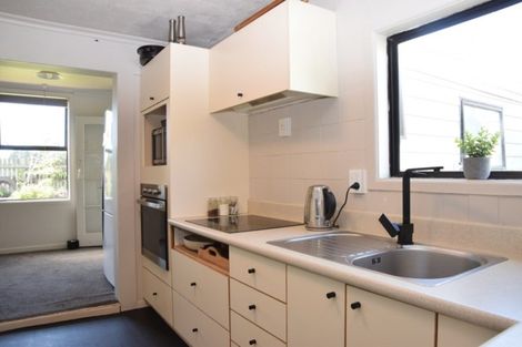 Photo of property in 2 Derby Street, Woodend, Invercargill, 9877