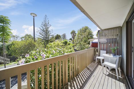 Photo of property in 2/35 Patons Road, Howick, Auckland, 2014