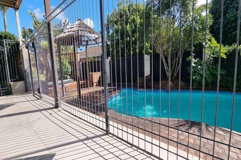 Photo of property in 58 Jandell Crescent, Bucklands Beach, Auckland, 2014