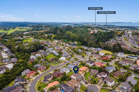 Photo of property in 8 Mulu Place, Fairview Heights, Auckland, 0632