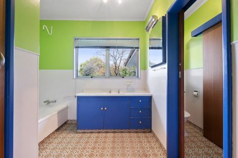 Photo of property in 2 Pukenaua Road, Taihape, 4796