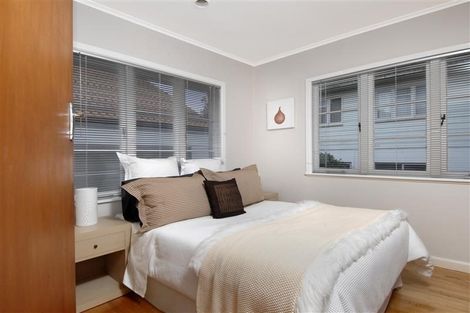 Photo of property in 51 Hart Road, Hauraki, Auckland, 0622