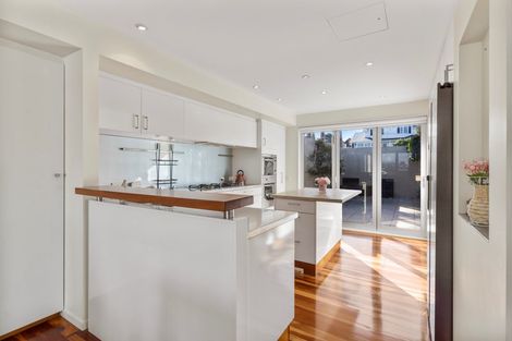 Photo of property in 7 Eric Price Avenue, Takapuna, Auckland, 0620