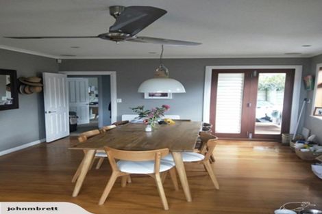 Photo of property in 129 Cockayne Road, Khandallah, Wellington, 6035