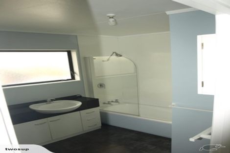 Photo of property in 26a Moeraki Road, Maoribank, Upper Hutt, 5018