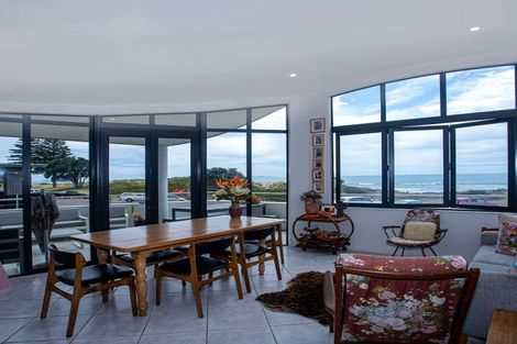 Photo of property in 1/203 Marine Parade, Mount Maunganui, 3116