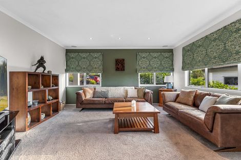 Photo of property in 31 Bayvista Close, Welcome Bay, Tauranga, 3112