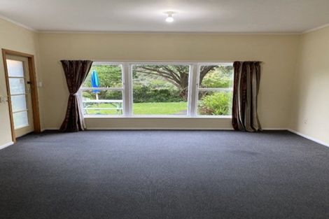 Photo of property in 8 Mira Grove, Paekakariki, 5034