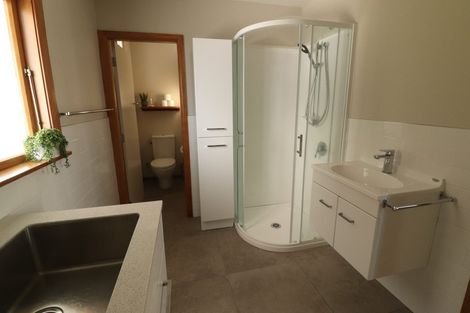 Photo of property in 17 East Street, Terrace End, Palmerston North, 4410