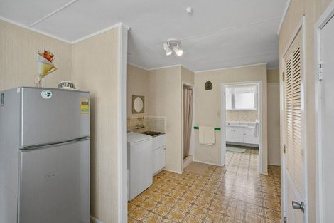 Photo of property in State Highway 3, Tongaporutu, Urenui, 4378