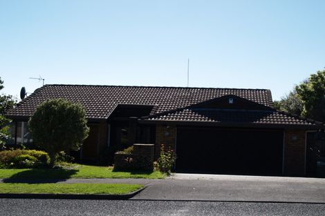 Photo of property in 5 Orangewood Drive, Northpark, Auckland, 2013