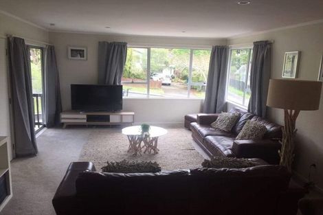 Photo of property in 16 Gerontius Glade, Torbay, Auckland, 0630