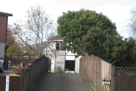 Photo of property in 201 Carnoustie Drive, Wattle Downs, Auckland, 2103