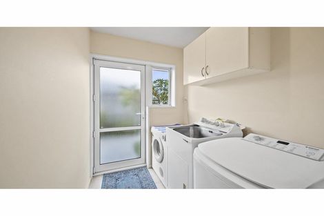 Photo of property in 52 Bella Rosa Drive, Hei Hei, Christchurch, 8042