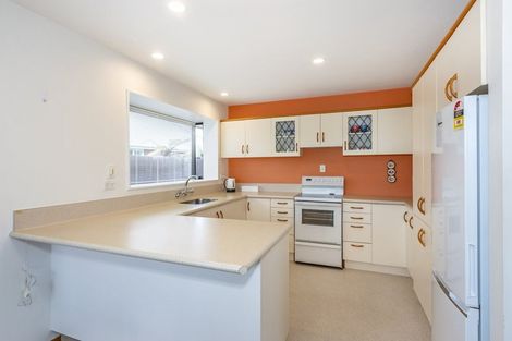 Photo of property in 12a Chardale Street, Avondale, Christchurch, 8061