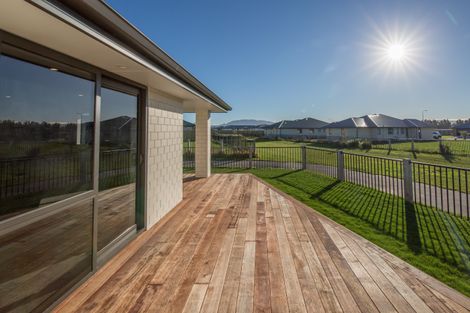 Photo of property in 11 Wyllie Place, Amberley, 7410