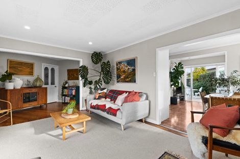 Photo of property in 2a Mckenzie Avenue, Marewa, Napier, 4110