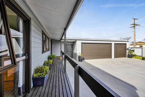 Photo of property in 22 Fantham Street, Hawera, 4610