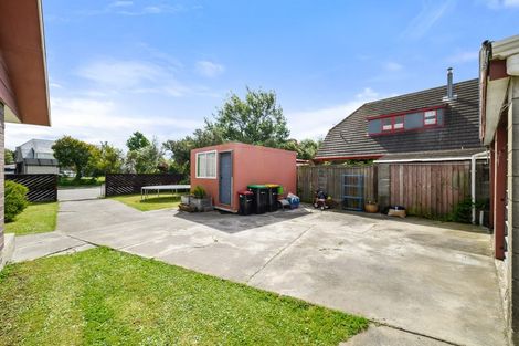 Photo of property in 12 Treffers Avenue, Rangiora, 7400